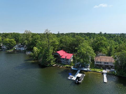 A home in Otter Lake