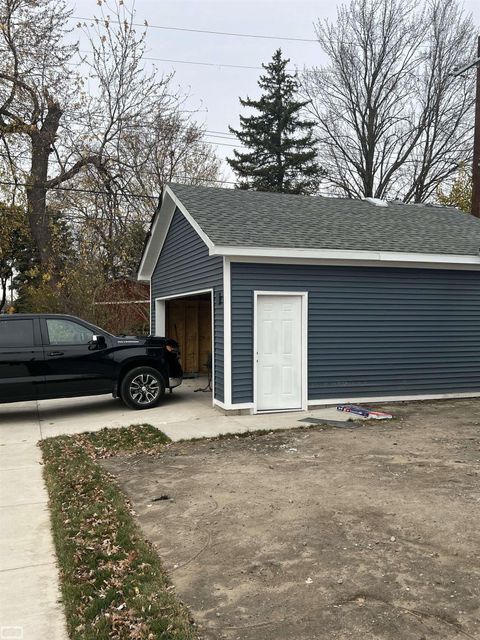 A home in Hazel Park