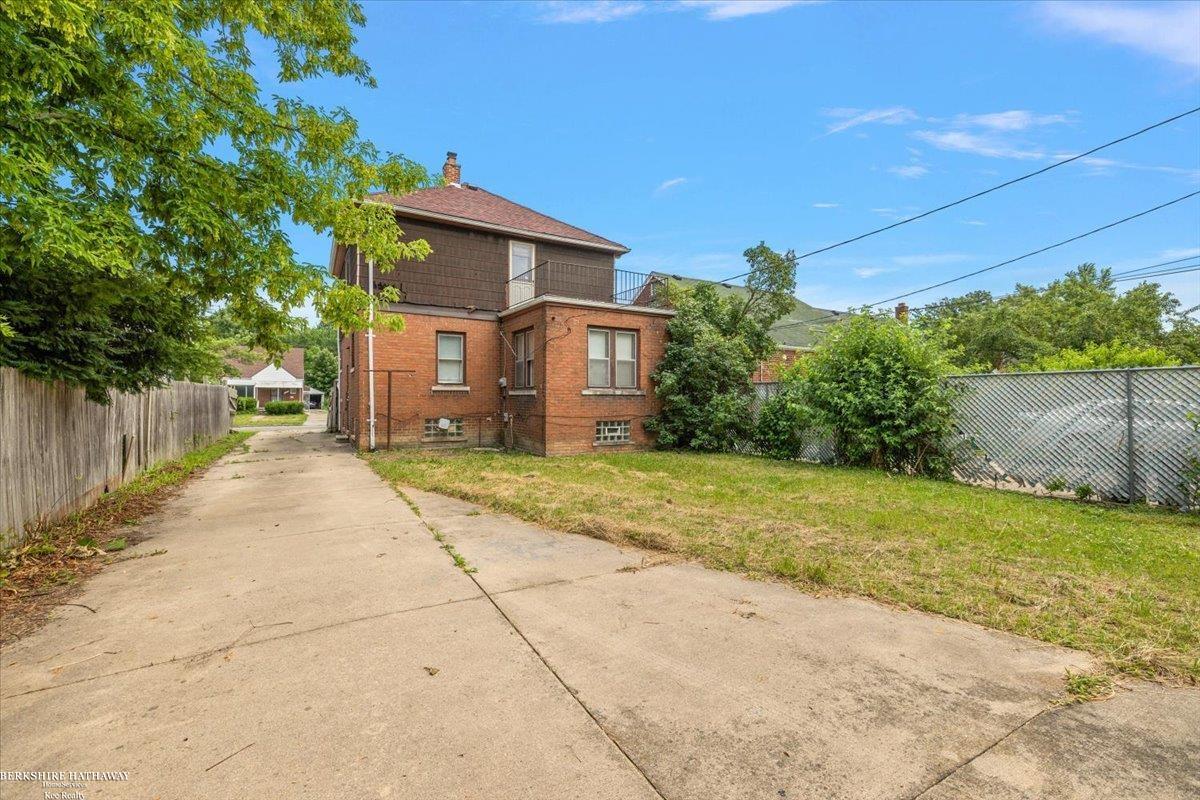 Detroit, Michigan 48228, United States, 3 Bedrooms Bedrooms, ,1 BathroomBathrooms,Residential,Active,159505