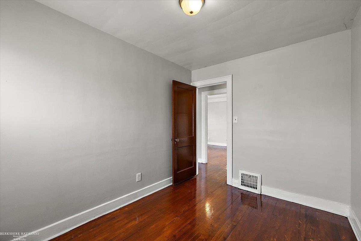 Detroit, Michigan 48228, United States, 3 Bedrooms Bedrooms, ,1 BathroomBathrooms,Residential,Active,159505