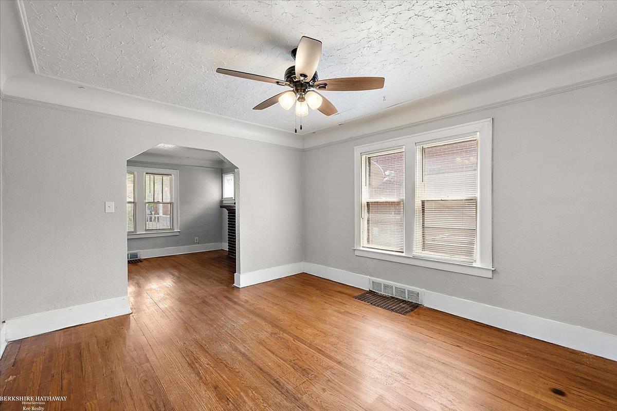 Detroit, Michigan 48228, United States, 3 Bedrooms Bedrooms, ,1 BathroomBathrooms,Residential,Active,159505