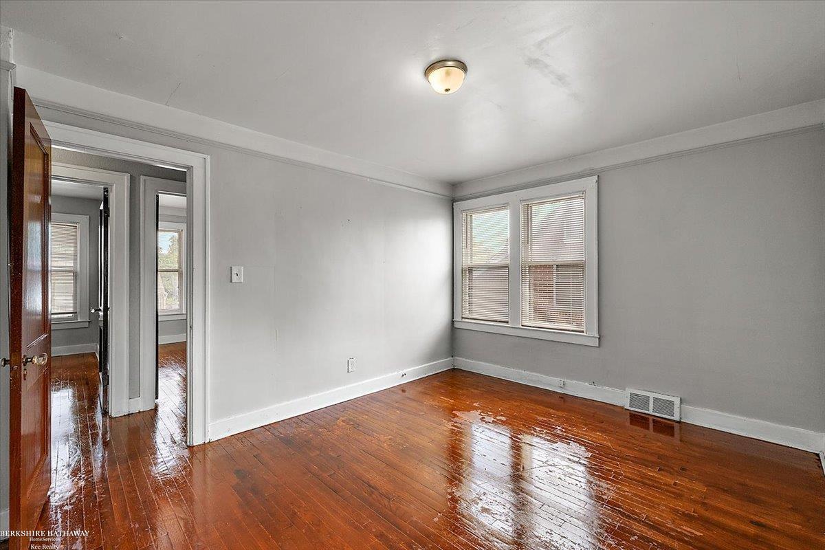 Detroit, Michigan 48228, United States, 3 Bedrooms Bedrooms, ,1 BathroomBathrooms,Residential,Active,159505