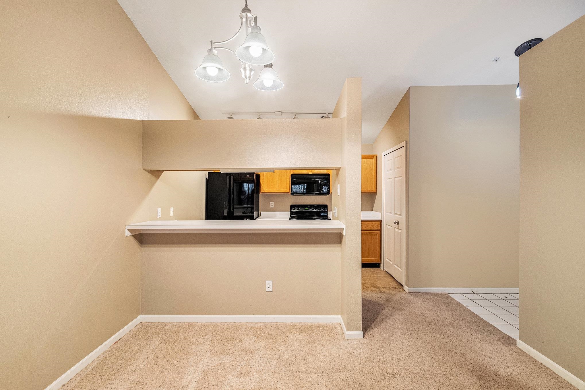 Fenton, Michigan 48430, United States, 2 Bedrooms Bedrooms, ,2 BathroomsBathrooms,Residential,Active,31605