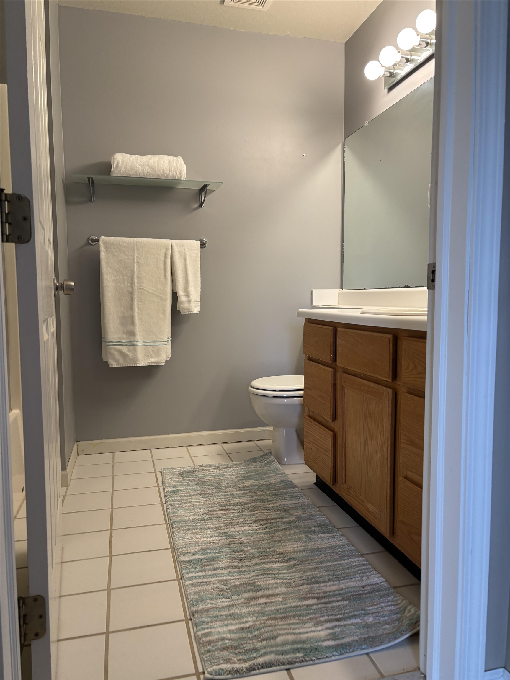 Fenton, Michigan 48430, United States, 2 Bedrooms Bedrooms, ,2 BathroomsBathrooms,Residential,Active,31605