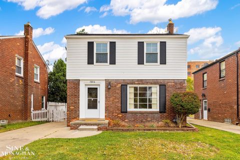 A home in Grosse Pointe Woods