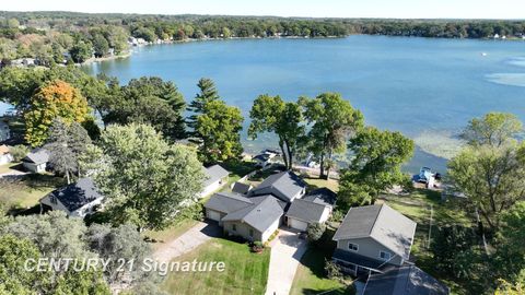 A home in Lapeer