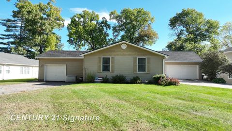 A home in Lapeer