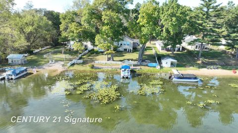 A home in Lapeer