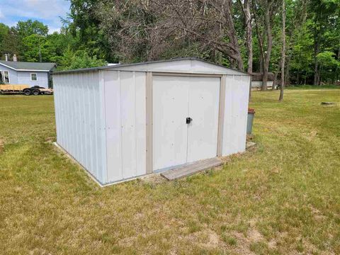 A home in Gladwin