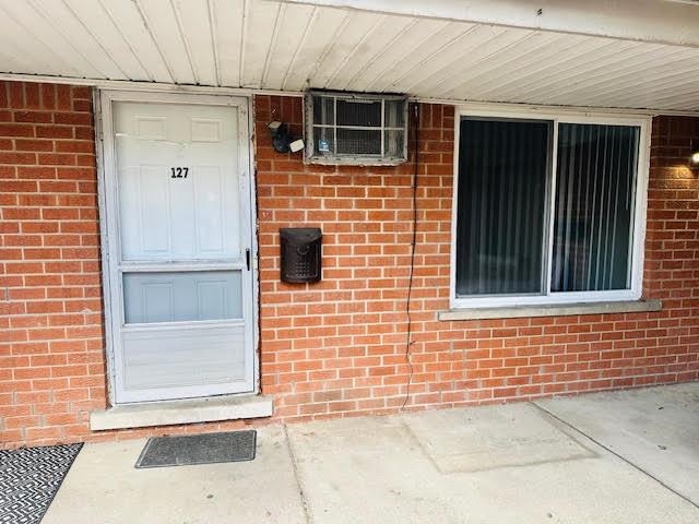 Mount Clemens, Michigan 48043, United States, 1 Bedroom Bedrooms, ,1 BathroomBathrooms,Residential,Active,109697