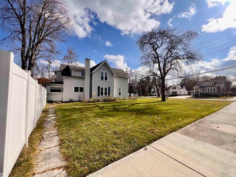 A home in Mount Clemens