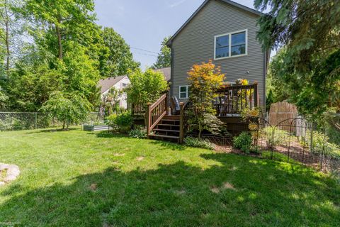 A home in Clawson