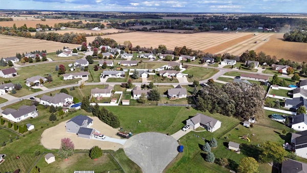 1845 FAWN LN, OWOSSO, MI 48867 - Image c2822d1d57ceea44679fa44ffc23d1cd/840022290