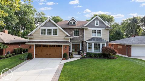 A home in Grosse Pointe Woods