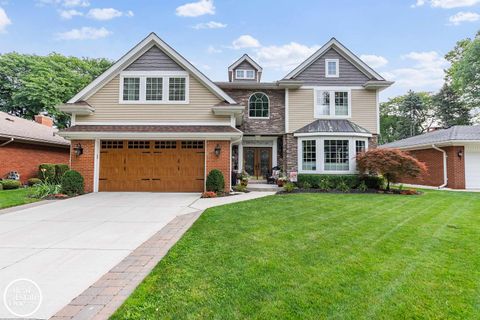 A home in Grosse Pointe Woods