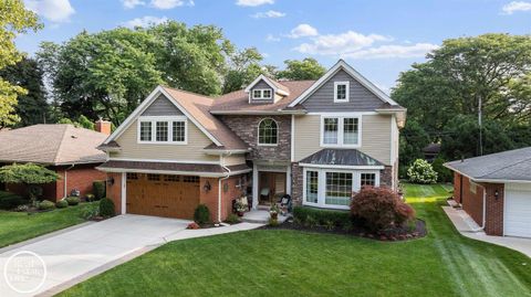 A home in Grosse Pointe Woods