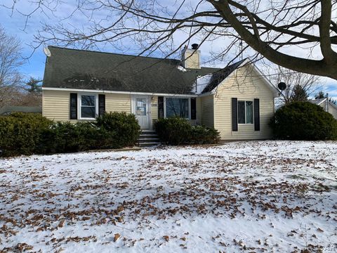 A home in Somerset Center