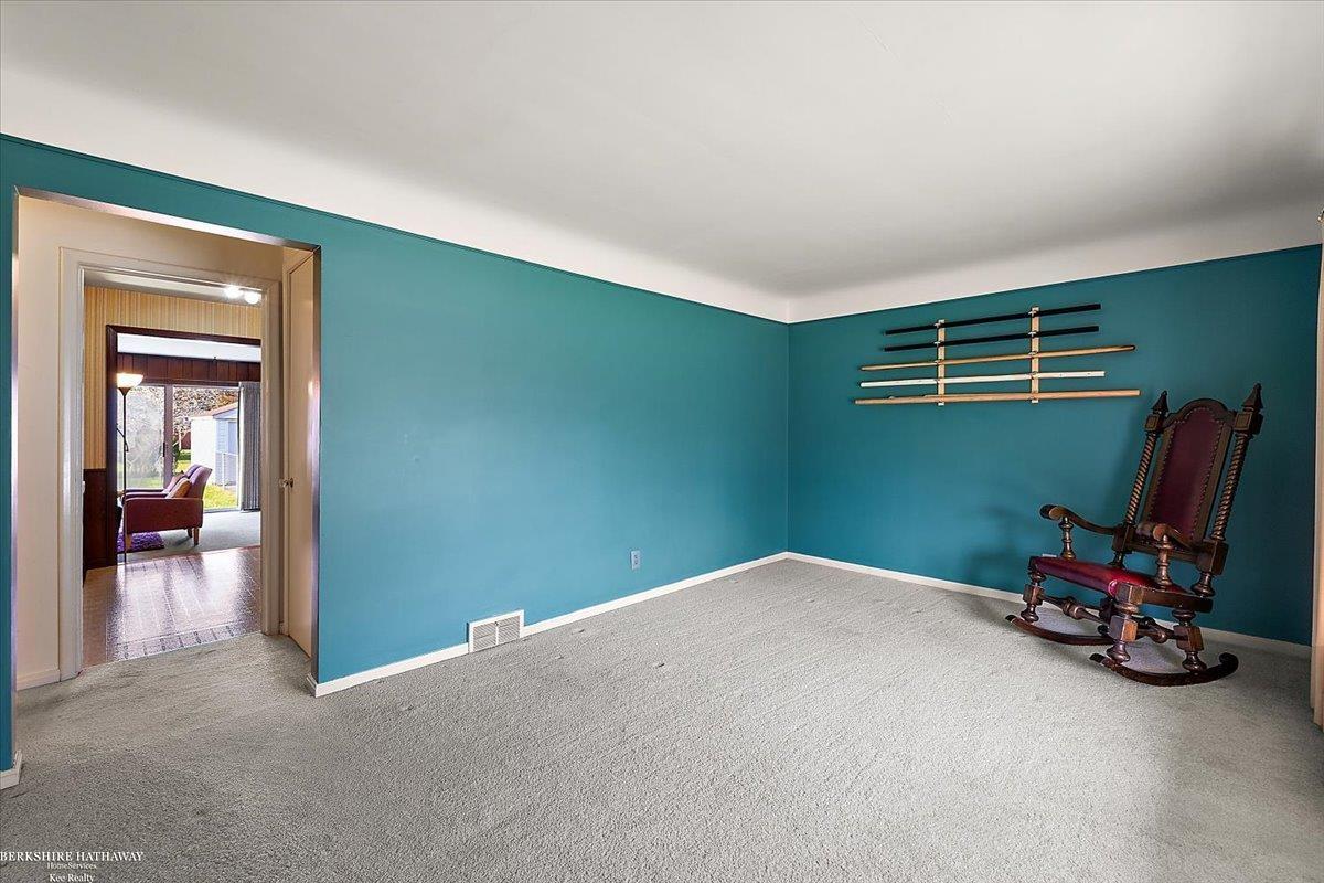 Saint Clair Shores, Michigan 48081, United States, 3 Bedrooms Bedrooms, ,1 BathroomBathrooms,Residential,Pending,114555