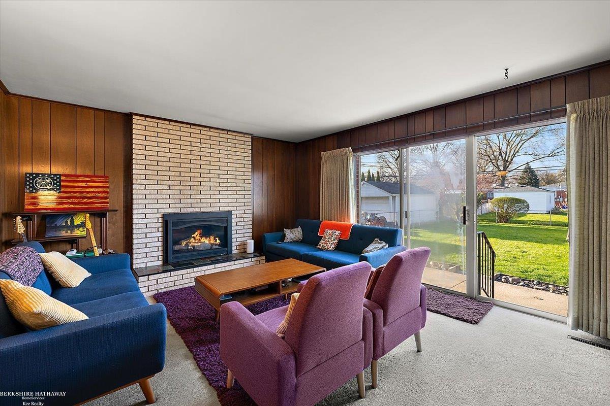 Saint Clair Shores, Michigan 48081, United States, 3 Bedrooms Bedrooms, ,1 BathroomBathrooms,Residential,Pending,114555