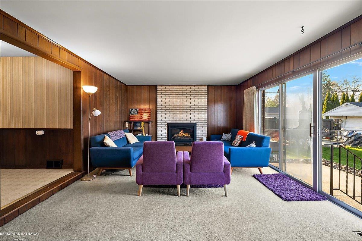 Saint Clair Shores, Michigan 48081, United States, 3 Bedrooms Bedrooms, ,1 BathroomBathrooms,Residential,Pending,114555