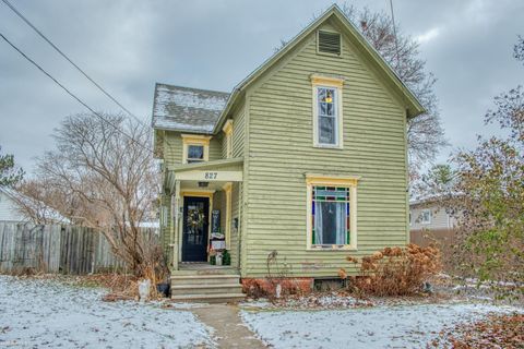 A home in Owosso