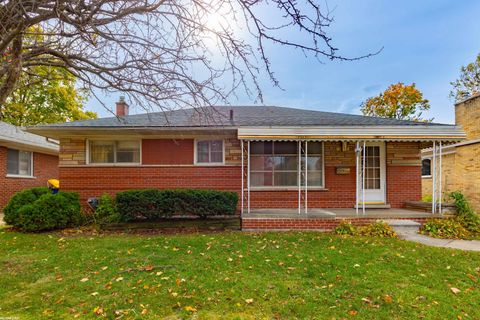 A home in Center Line