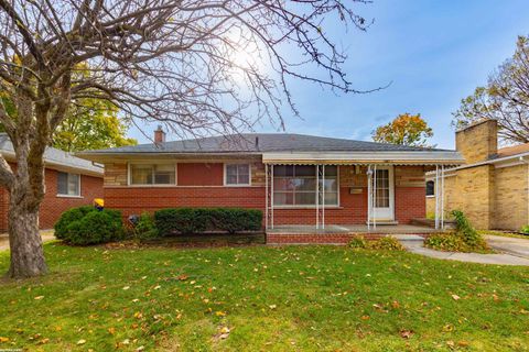 A home in Center Line