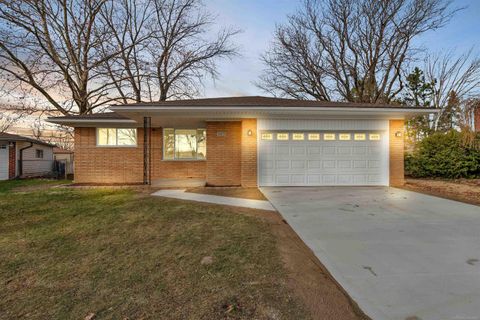 A home in Warren