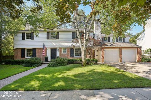 A home in Grosse Pointe Farms