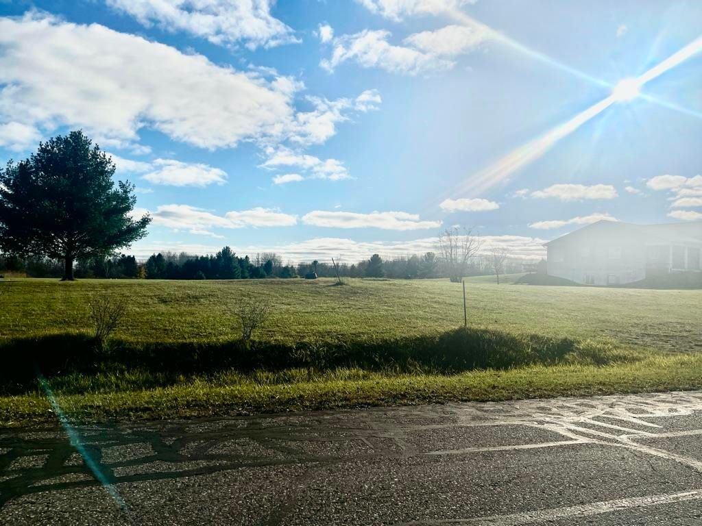 Photo of 1801 HIGHLANDER Way #Lot 452 Highlanders, Gladwin, MI 48624 (MLS # 50145505)