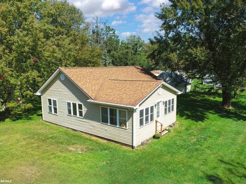 A home in Harsens Island