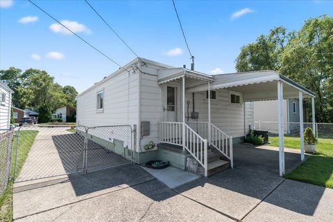 A home in Hazel Park