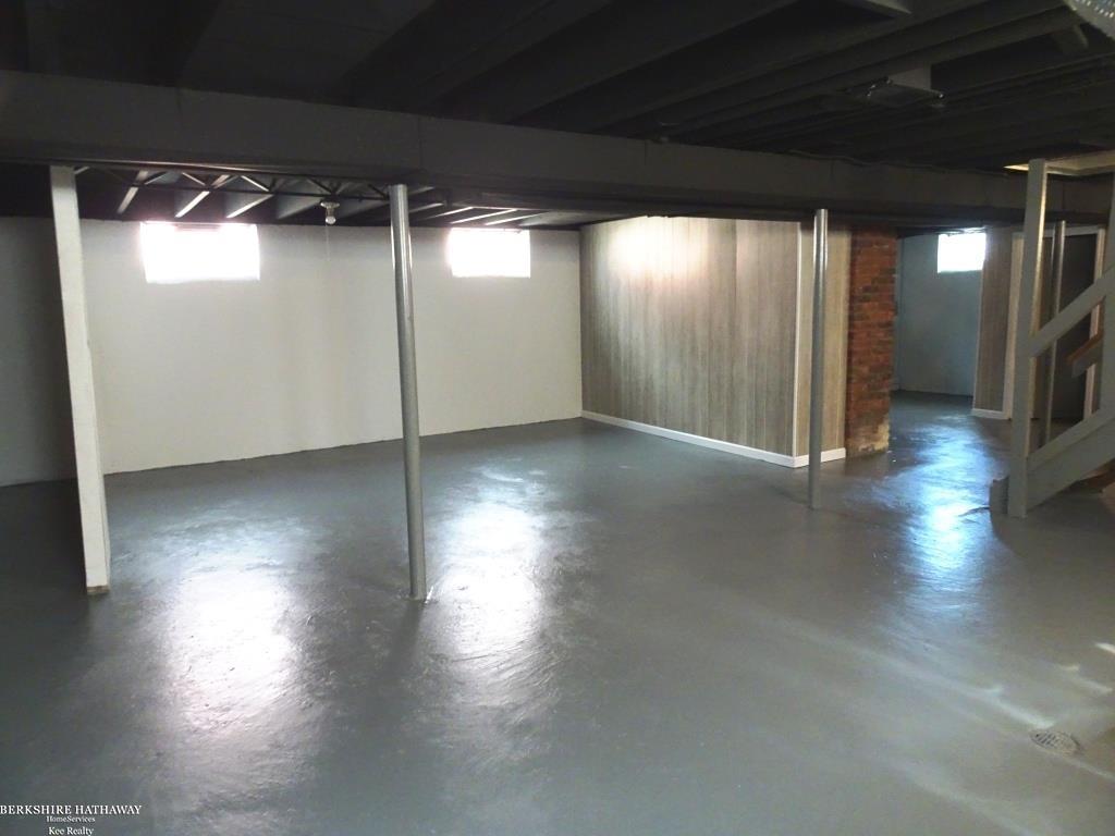 Eastpointe, Michigan 48021, United States, 3 Bedrooms Bedrooms, ,2 BathroomsBathrooms,Residential,Active,164132