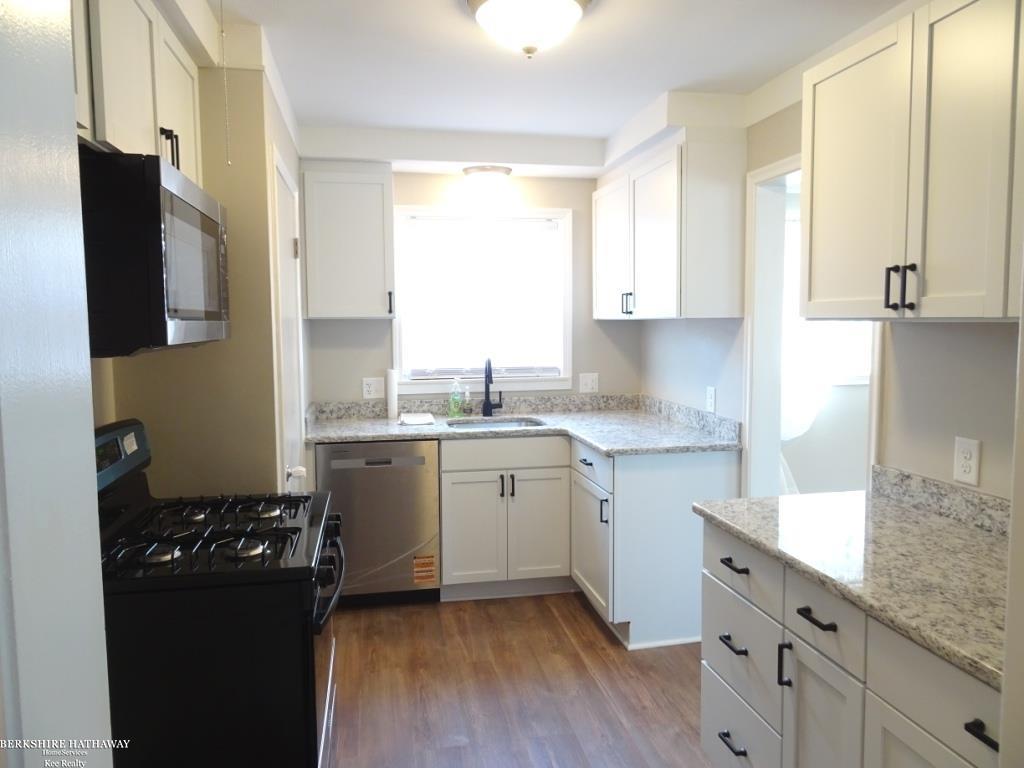 Eastpointe, Michigan 48021, United States, 3 Bedrooms Bedrooms, ,2 BathroomsBathrooms,Residential,Active,164132