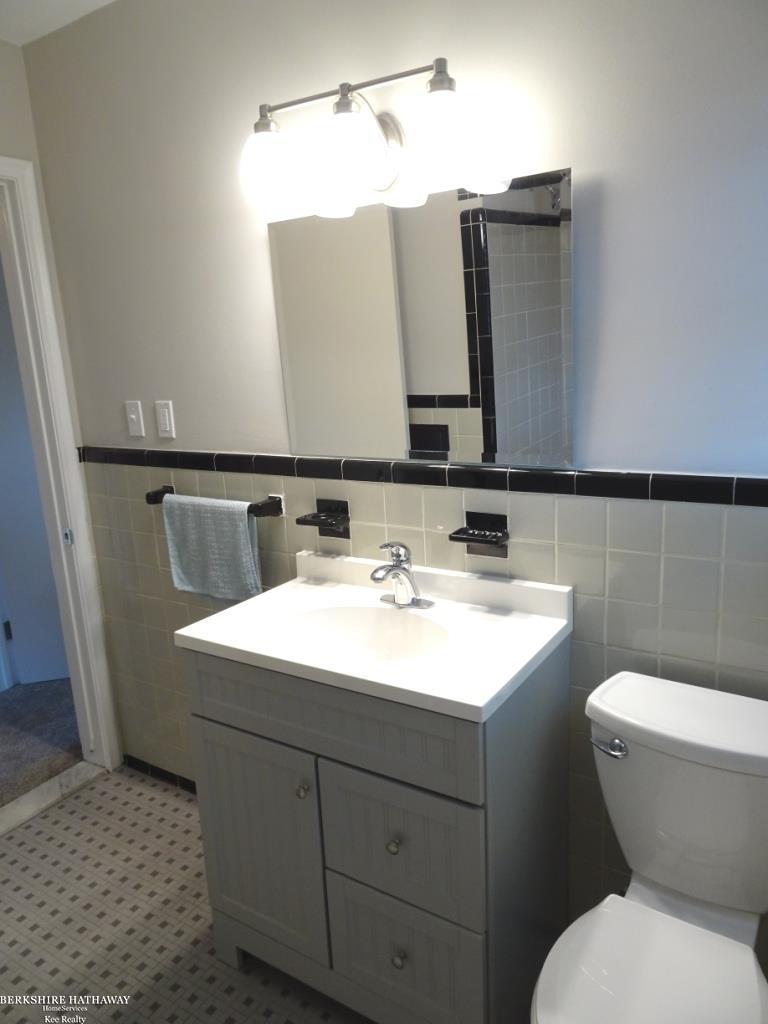 Eastpointe, Michigan 48021, United States, 3 Bedrooms Bedrooms, ,2 BathroomsBathrooms,Residential,Active,164132