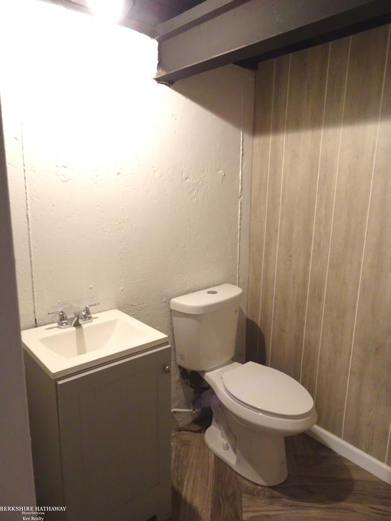 Eastpointe, Michigan 48021, United States, 3 Bedrooms Bedrooms, ,2 BathroomsBathrooms,Residential,Active,164132