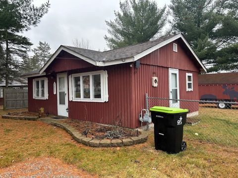 A home in Saint Helen