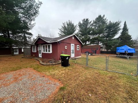 A home in Saint Helen