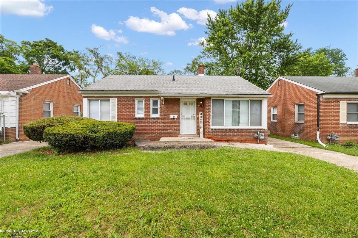 Detroit, Michigan 48228, United States, 3 Bedrooms Bedrooms, ,1 BathroomBathrooms,Residential,Active,161376