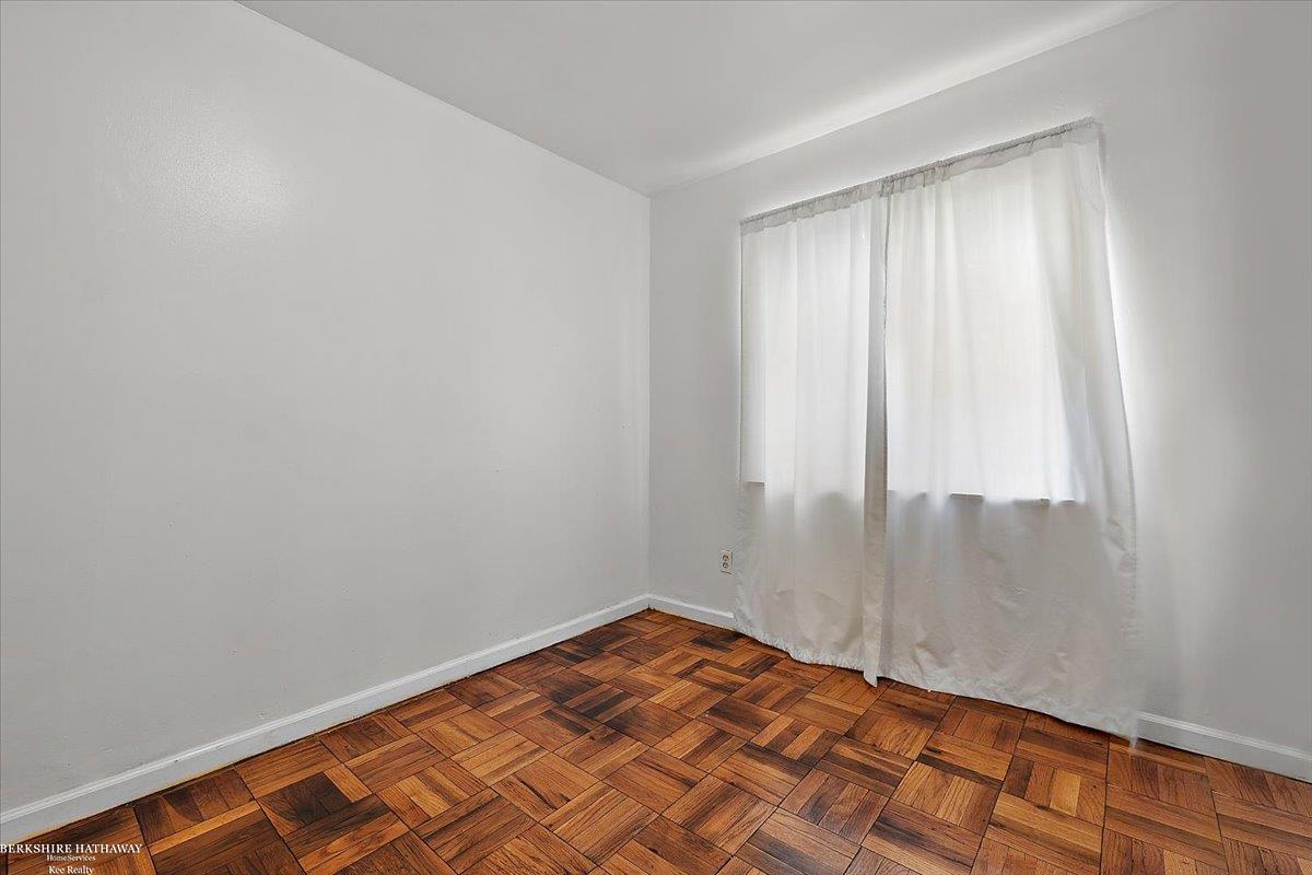 Detroit, Michigan 48228, United States, 3 Bedrooms Bedrooms, ,1 BathroomBathrooms,Residential,Active,161376