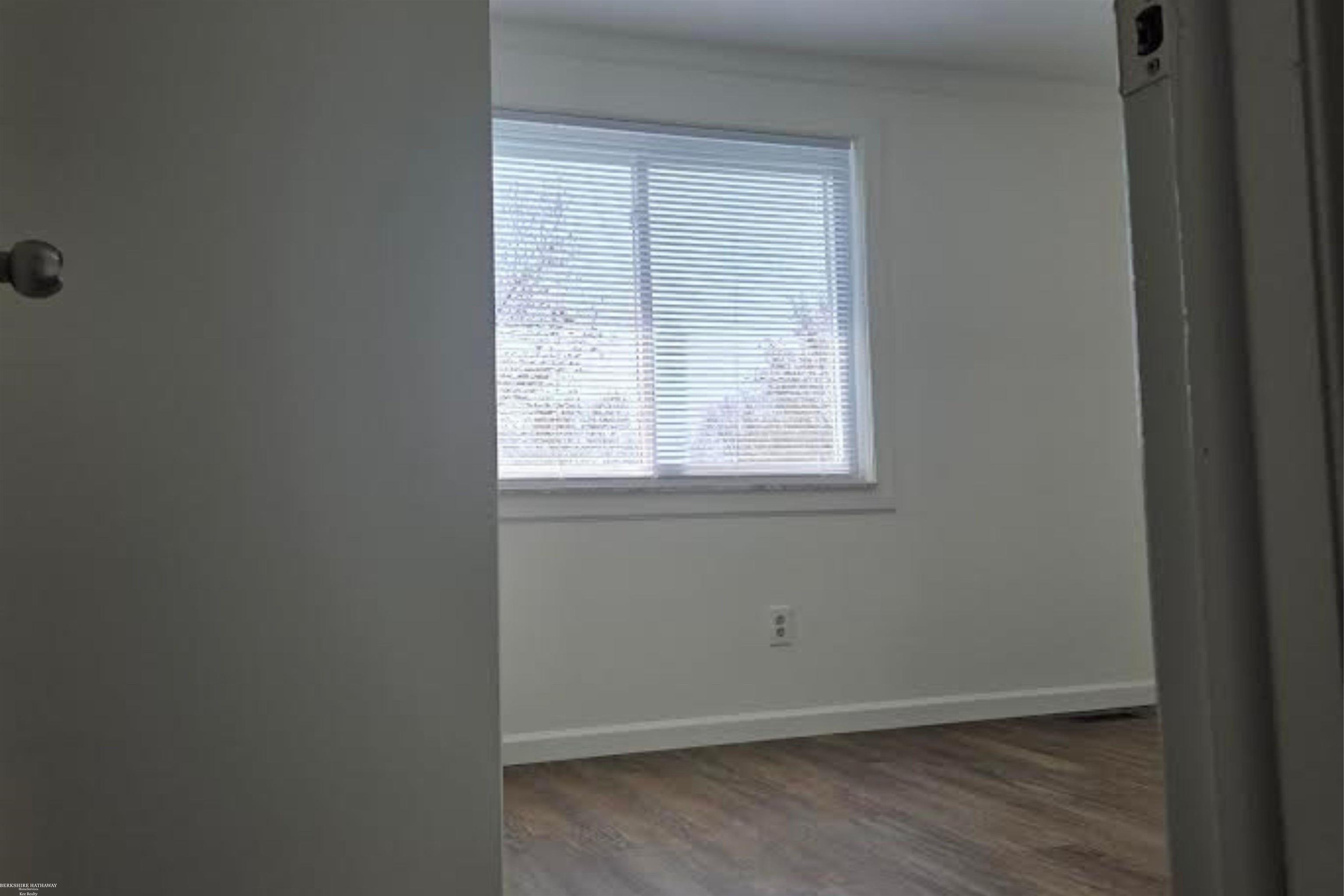 Sterling Heights, Michigan 48312, United States, 4 Bedrooms Bedrooms, ,2 BathroomsBathrooms,Residential,Active,110557