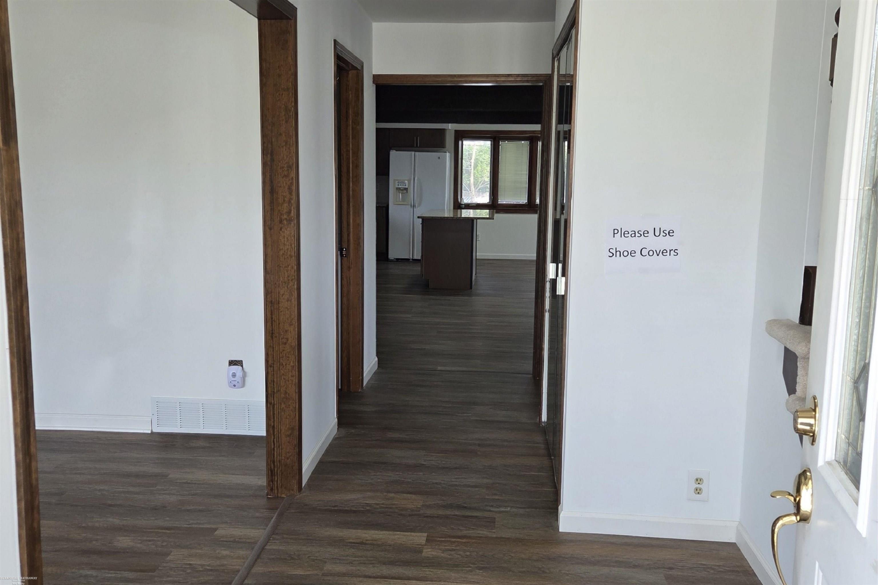 Sterling Heights, Michigan 48312, United States, 4 Bedrooms Bedrooms, ,2 BathroomsBathrooms,Residential,Active,110557