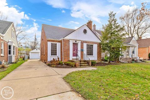 A home in Grosse Pointe Woods