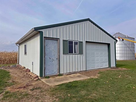 A home in New Lothrop