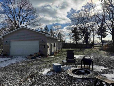 A home in Van Buren Twp