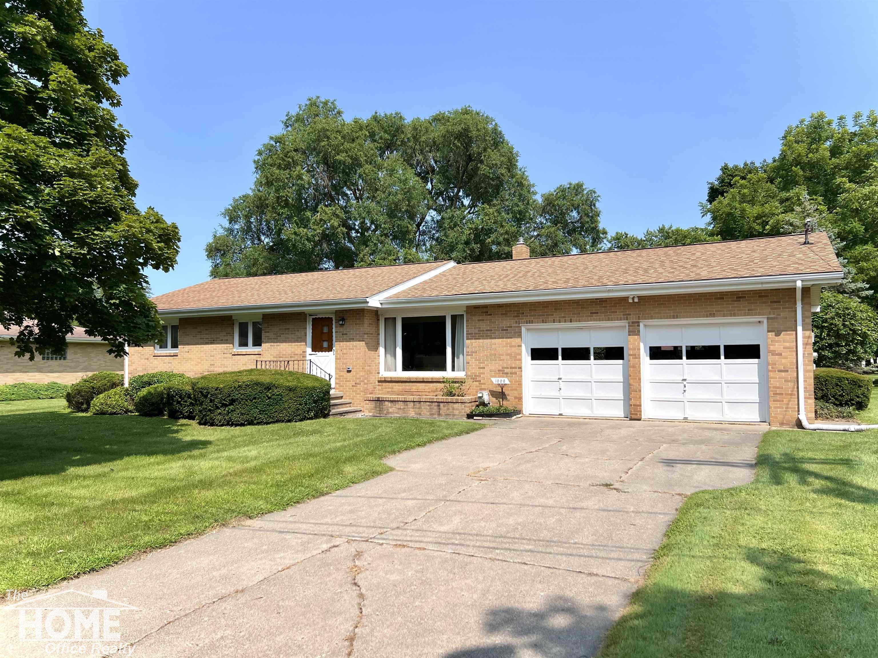 View Owosso, MI 48867 house