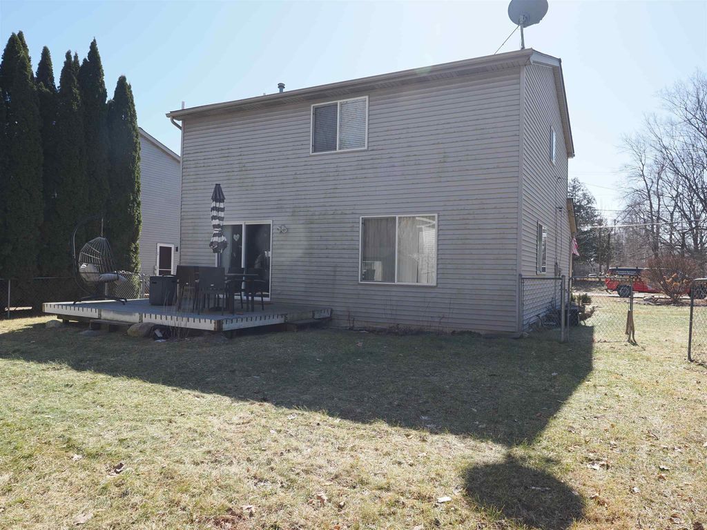 listing image 63