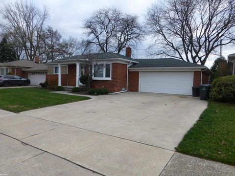 A home in Saint Clair Shores