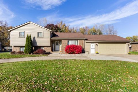 A home in Chesterfield Twp