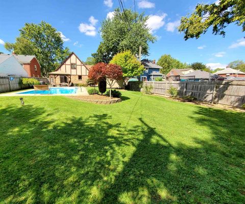 A home in Mount Clemens